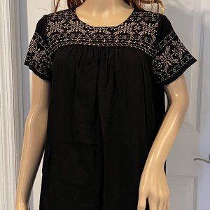 Lucky Brand Black Tan Embroidered Short Sleeve Tunic Top Size S EUC